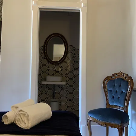 Palazzo Sama Oda ve Kahvaltı 3*