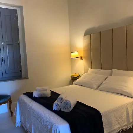 Palazzo Sama فندق مبيت وإفطار